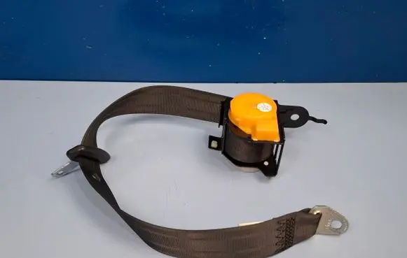 Mazda CX-5 Rear seatbelt BGE121097T KD4557740C01 0641084