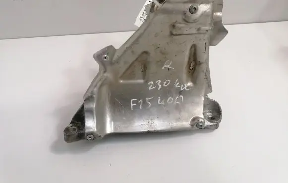BMW X5 F15 Engine mounting bracket 6882030