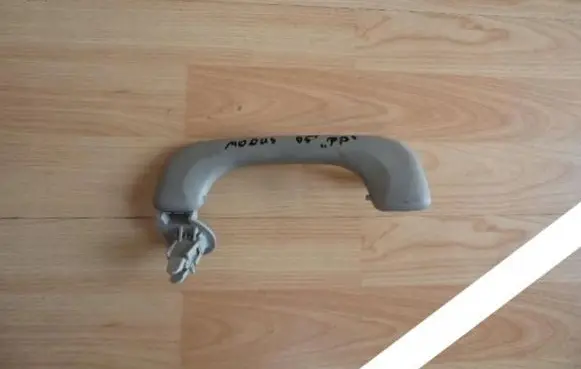 Renault Modus Tie down hook / loop 