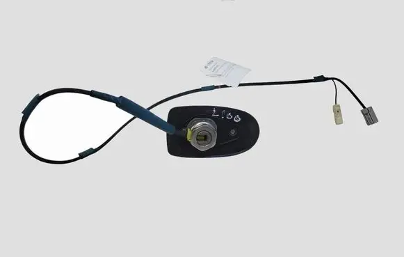 Toyota Avensis T270 Radio antenna