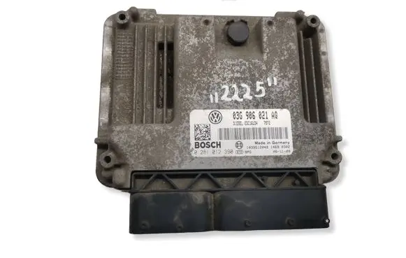 Volkswagen Touran I Engine control unit/module 03G906021AQ 1039S12049 0281012390