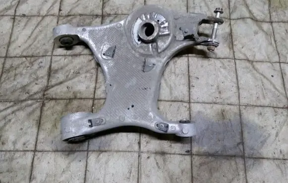 Land Rover Discovery Sport Rear upper control arm/wishbone FK725B531AG