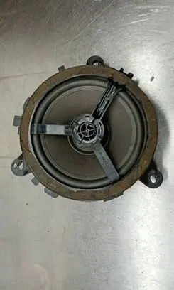 Volvo XC90 Rear door speaker 30797138