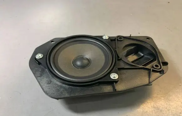 BMW 5 E60 E61 Parcel shelf speaker 65126934419 6934419 65139141495