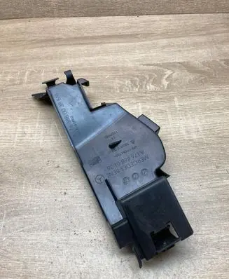 Mercedes-Benz A W176 Front bumper upper radiator grill A1768880138