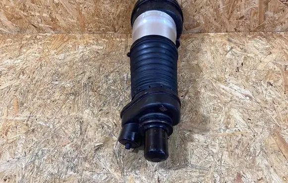 Porsche Cayenne (9Y0 9Y3) Front shock absorber/damper 9y0616039e