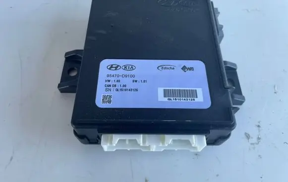 KIA Sportage Tailgate/trunk control unit/module 95470D9100