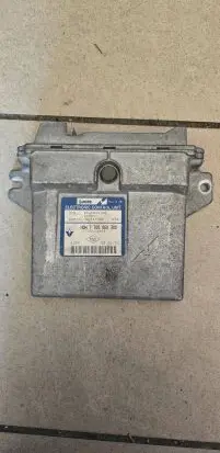 Renault Kangoo I Engine control unit/module 7700868300 7700114868