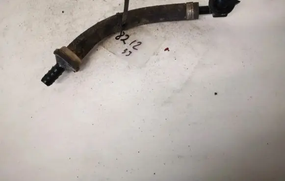 Volvo S60 Valve vacuum 