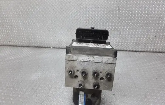 Volkswagen PASSAT B6 ABS Pump 3C0614109C
