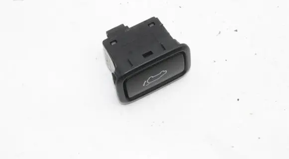 KIA Sportage Tailgate/boot open switch button 96740A9100 96740A9100WK