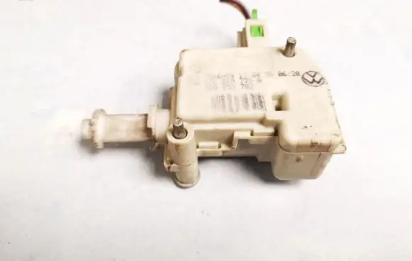 Volkswagen Golf IV Central locking motor 3b0959782 1j6210773a