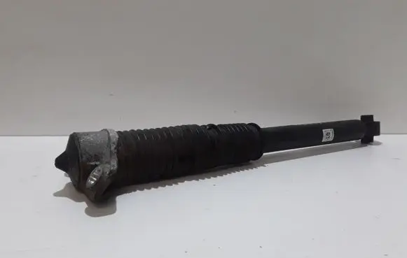 Hyundai Tucson LM Rear shock absorber/damper D70055300D7000