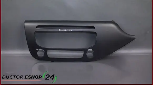 KIA Ceed Radio/GPS head unit trim 84740A2900