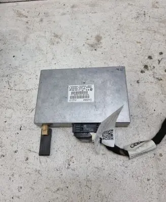 Audi A4 S4 B7 8E 8H Bluetooth control unit module 8P0862335A