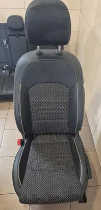 KIA Xceed Front driver seat 
