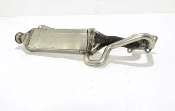 Mercedes-Benz E W211 EGR valve cooler 16421400975