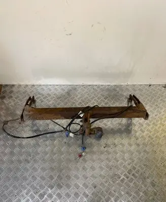 Toyota Corolla Verso AR10 Tie down hook / loop 