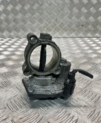 BMW 3 F30 F35 F31 Throttle valve 7810752