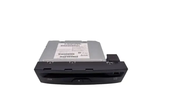 Radio/CD/DVD/GPS head unit