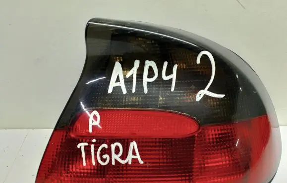 Opel Tigra A Rear/tail lights