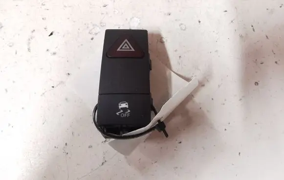 Mercedes-Benz E W212 Hazard light switch 2128207210 33692402