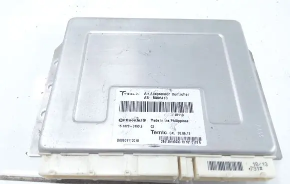 Tesla Model S Air suspension control unit module (rear) 6006413