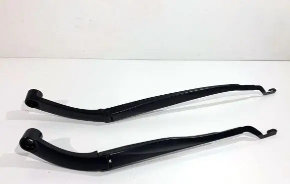 Hyundai Kona I Front wiper blade arm 