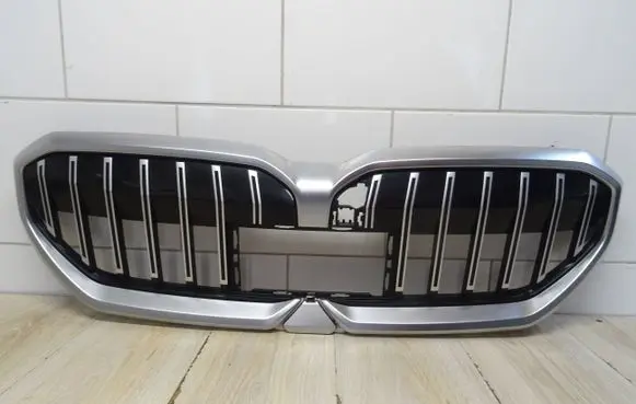 BMW 5 G60 G61 Front grill 5A017A9