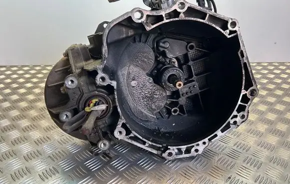 Opel Astra J Manual 6 speed gearbox M32