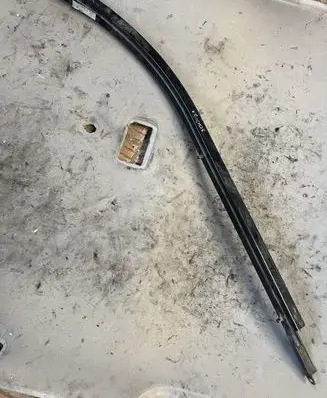 Fiat Scudo Sliding door bottom rail 