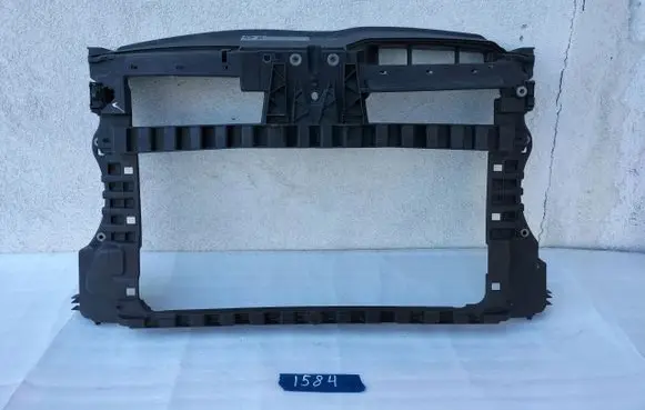 Volkswagen Golf VI Radiator support slam panel 5K0805594