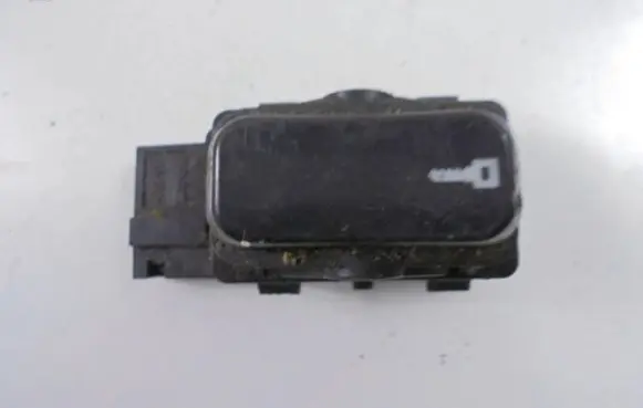 Saab 9-5 Central locking switch button 4617593