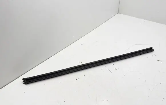 Skoda Elroq Front door rubber seal 5LA837479A