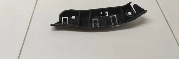 Peugeot 308 Fender mounting bracket 30821421