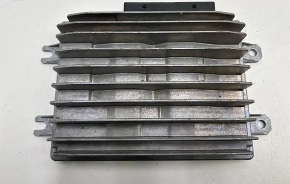 Audi Q3 F3 Sound amplifier 8Y0035465 4021039
