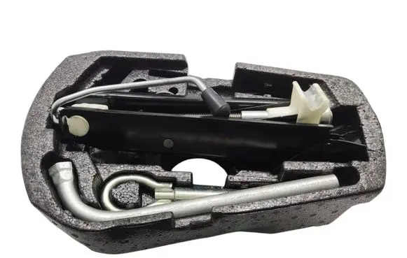 Seat Ibiza IV (6J,6P) Tool set 6Q0012115