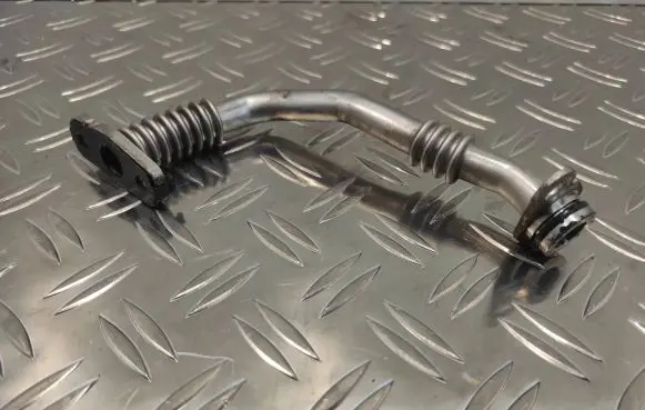 Audi A6 S6 C7 4G Turbo turbocharger oiling pipe/hose 04L145736