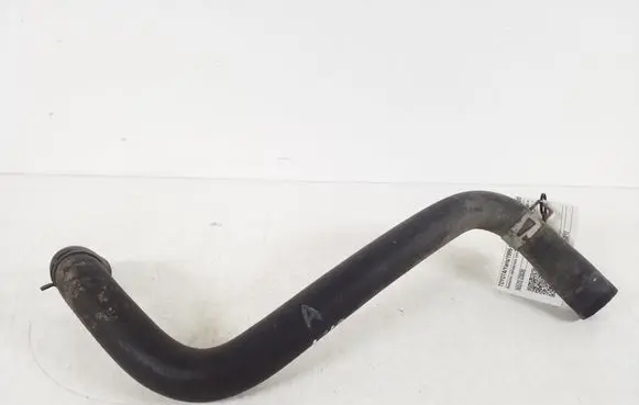 Toyota Yaris Engine coolant pipe/hose 16572-23030