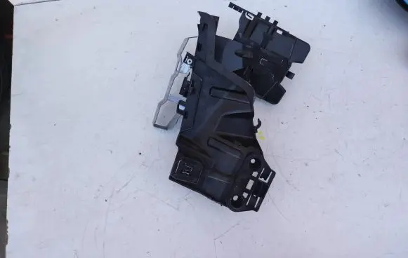 Volvo XC90 Front door exterior handle/bracket 31349771