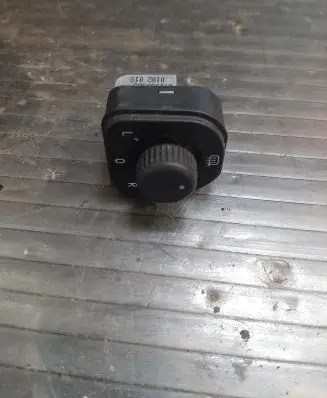 Skoda Superb B6 (3T) Wing mirror switch 3T0959565