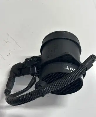 Volvo S60 Mass air flow meter 8670115 0280218088