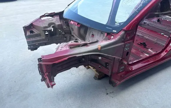 Tesla Model 3 Front quarter panel