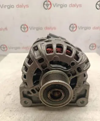 Renault Clio IV Generator/alternator 231006007R F000BL04C4