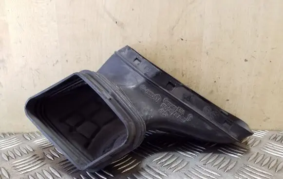 Audi Q5 SQ5 Air intake duct part 8R0129739A