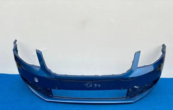 Skoda Octavia Mk3 (5E) Front bumper 5E0807221