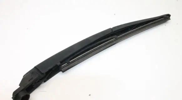Nissan Qashqai Rear wiper blade arm