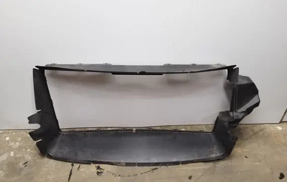 Ford Explorer VI Intercooler air guide/duct channel LB5B8312A