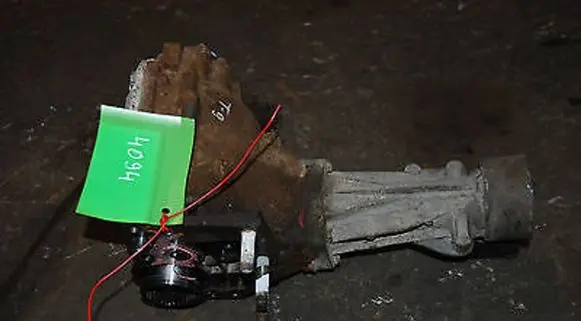 Toyota RAV 4 (XA20) Gearbox transfer box case 