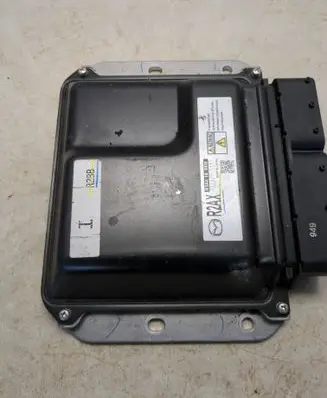 Mazda CX-7 Engine control unit/module 2758009495